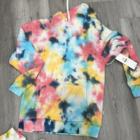Feat set blanket blend tie dye hoodie and jogger - Picture 3 of 6